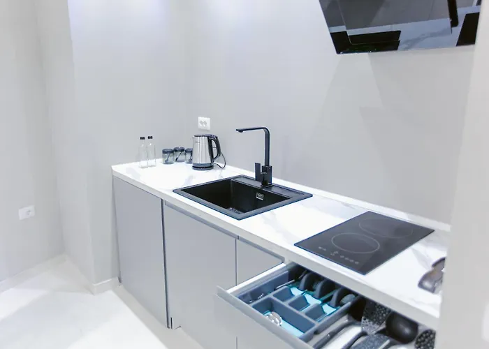 The Modern Hub - The Nest Apartman