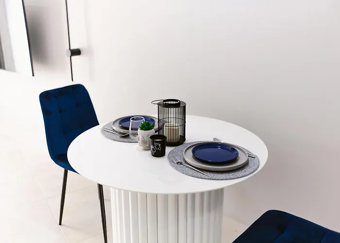 The Modern Hub - The Nest Appartement Tirana